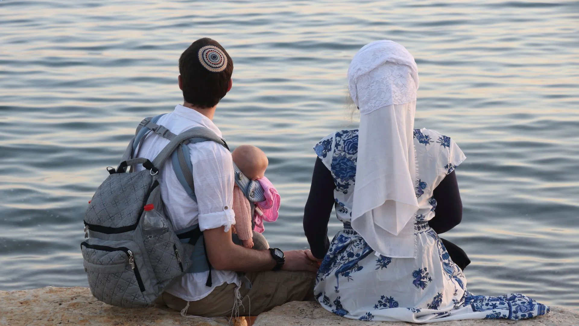 ארזתם לבד? הגיע הזמן לתכנן נסיעה לאילת עם כל המשפחה